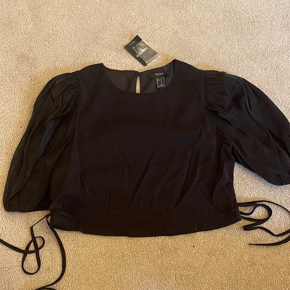 FOREVER 21 BLOUSE